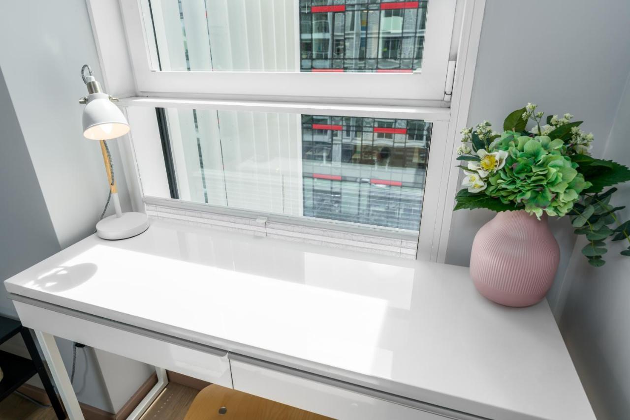 Apartments Poznan Towarowa By Noclegi Renters 외부 사진
