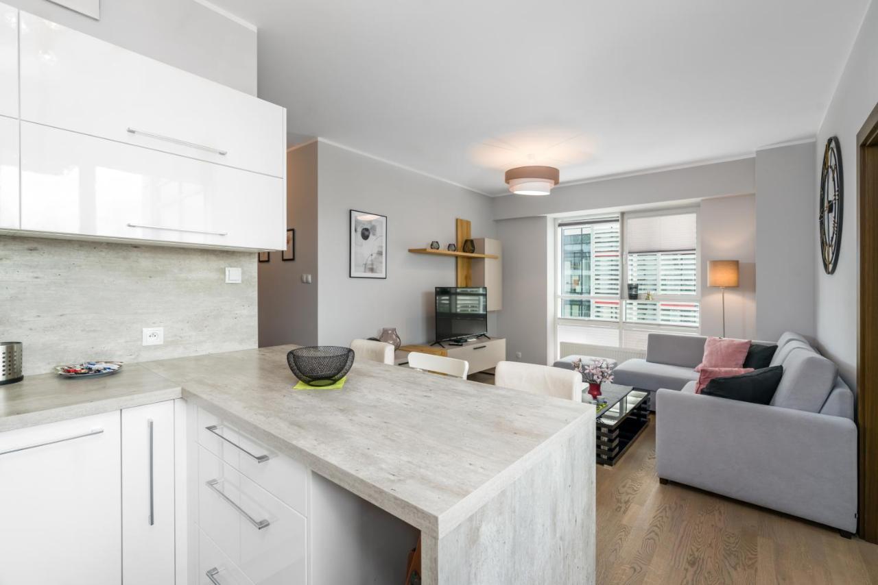 Apartments Poznan Towarowa By Noclegi Renters 외부 사진
