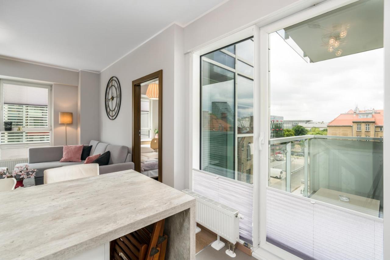 Apartments Poznan Towarowa By Noclegi Renters 외부 사진